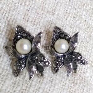 Vintage Silver and Pearl Clip On Earrings